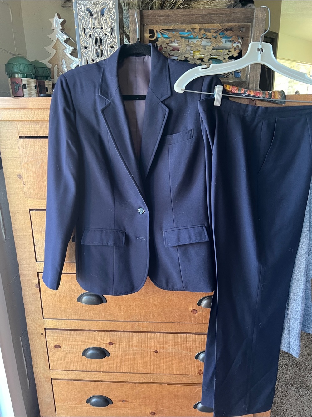 Women's Navy Two-Piece Suit Jacket and Pants